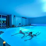 Romantic 4-star With Private Heated Pool Semesterbostad Gimbrett