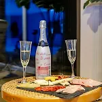 Semesterbostad Romantic 4-star With Private Heated Pool