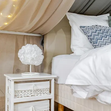 Romantique 4 Etoiles Avec Piscine Privee Chauffee Vakantiehuis *